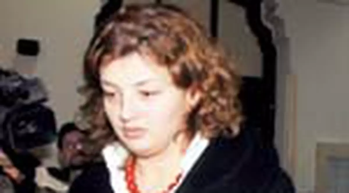 Ioana, angajeaza-ti o secretara de la noi!