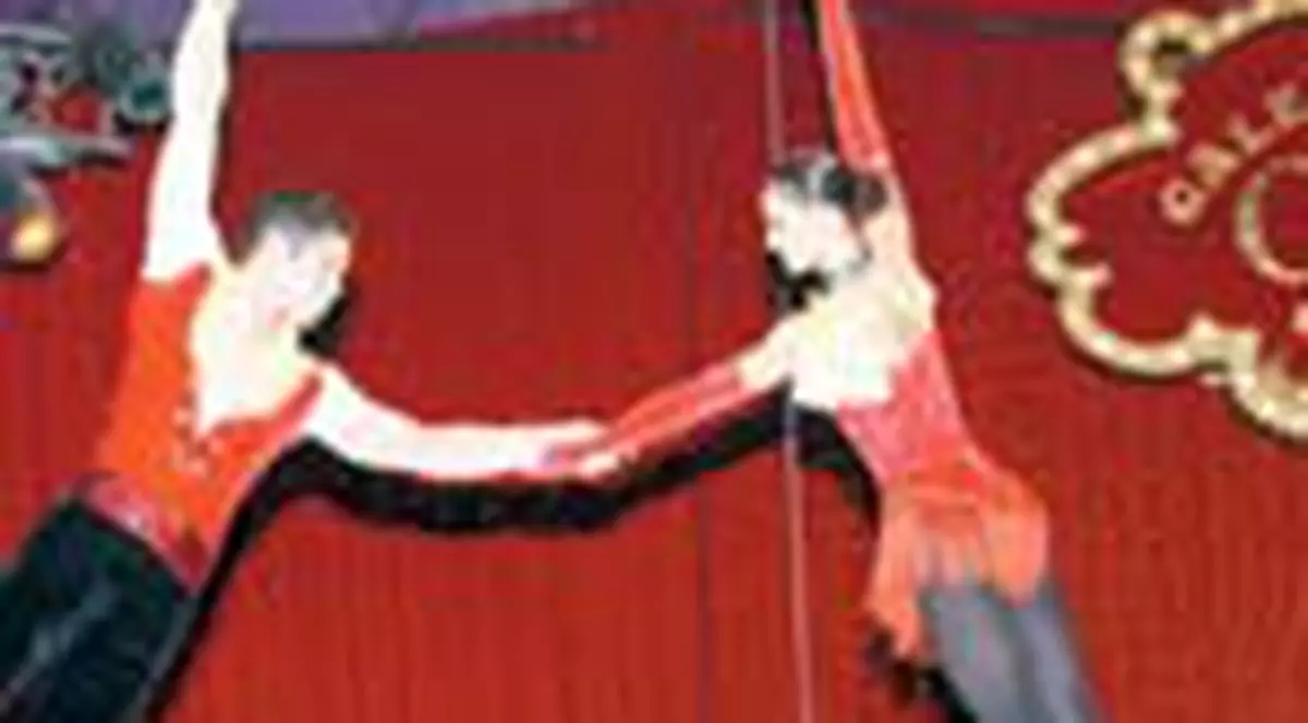 Danseaza tango in aer