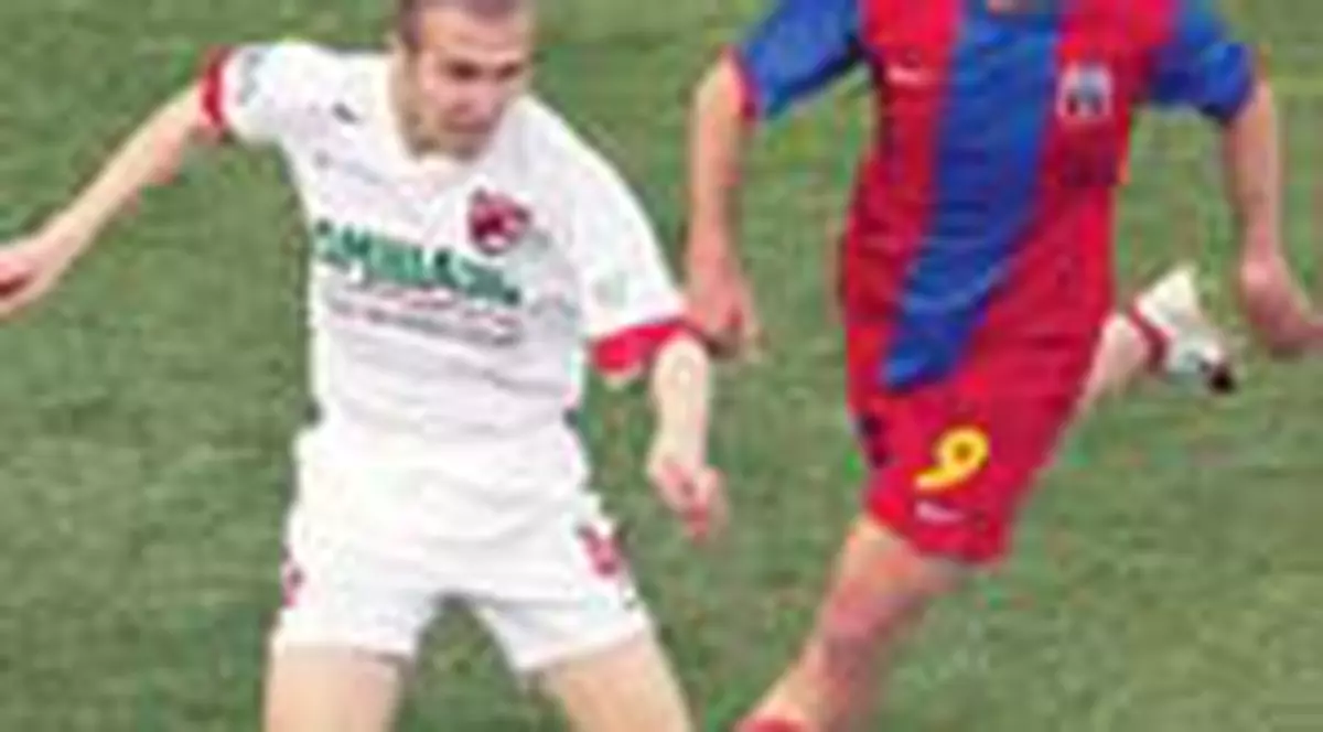 Trei jucatori la reunire!