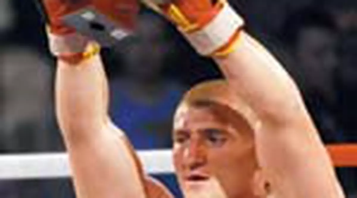 Morosanu, la un pas de finala K1