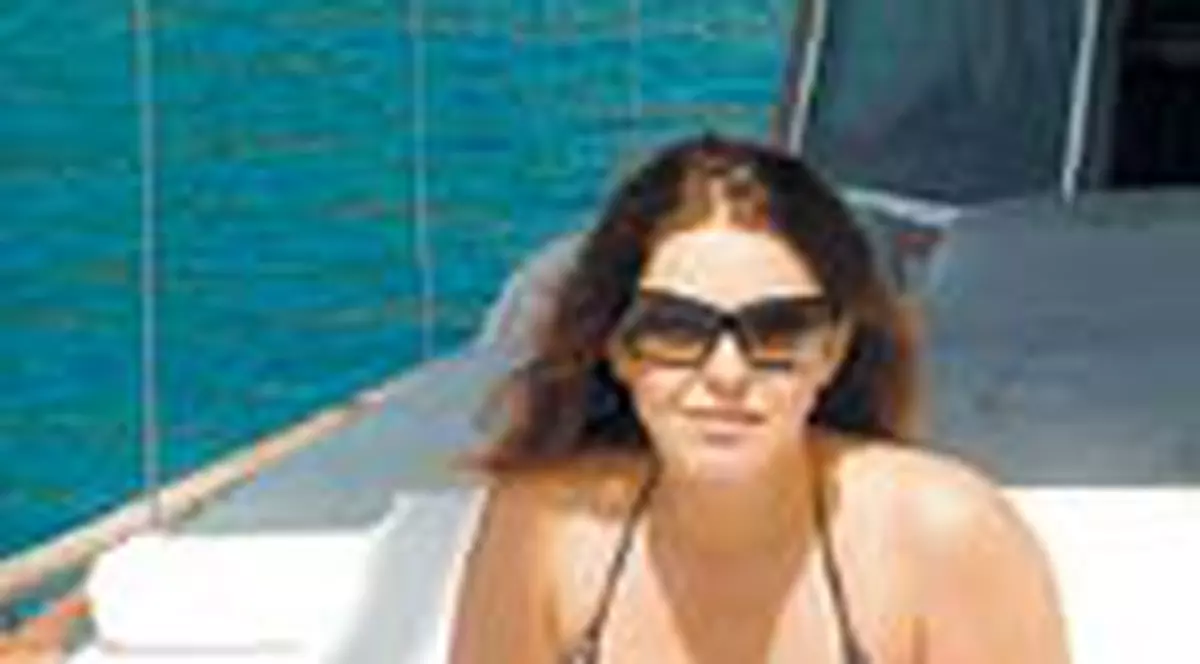 12  'pretendenti' pentru Rita