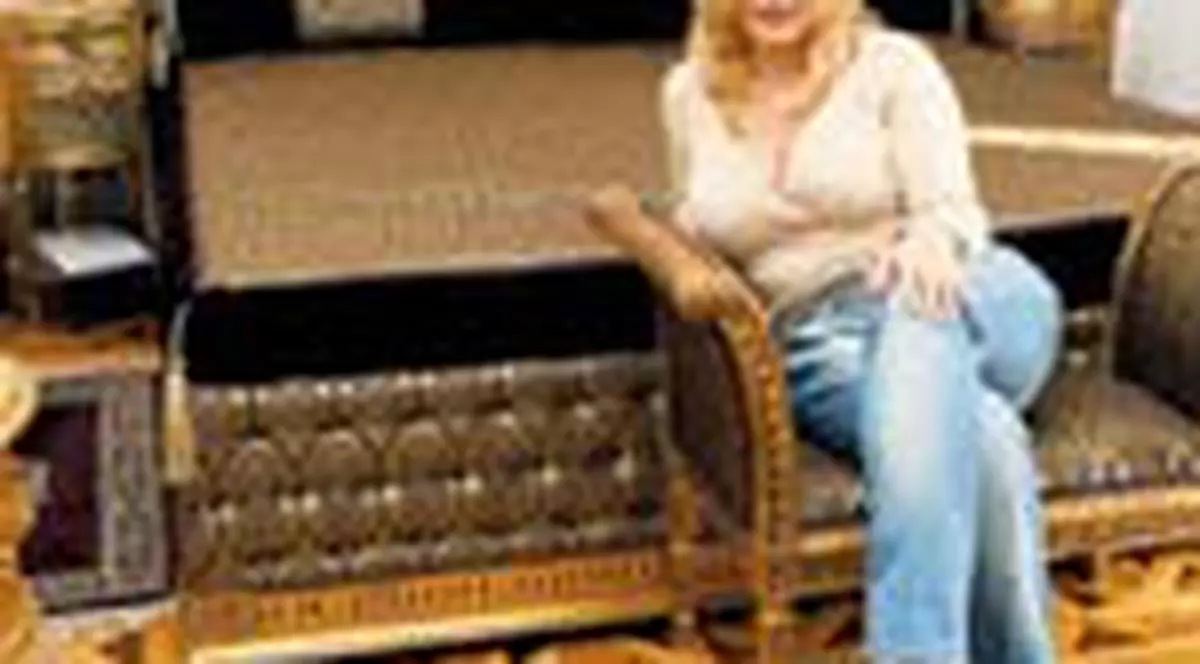 Flora Nastase locuieste intr-un muzeu de 2.000.000 &euro;