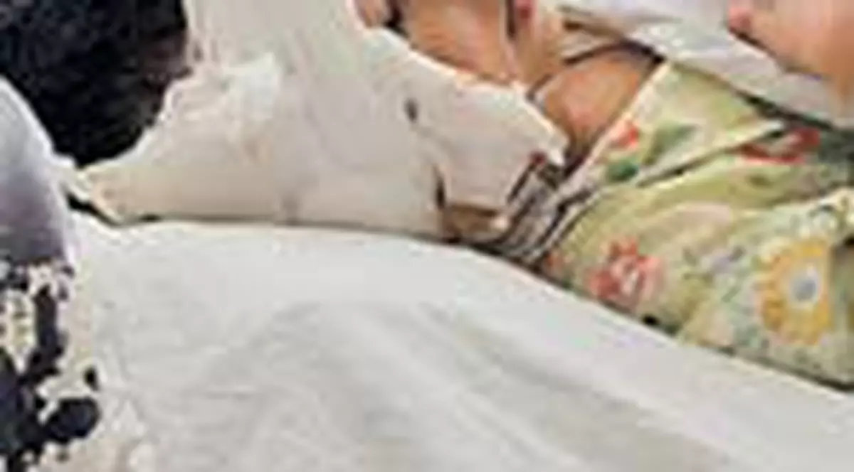 A cazut cuierul peste el