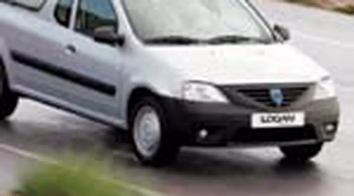 7.250 euro, cel mai ieftin Logan 'Papuc'