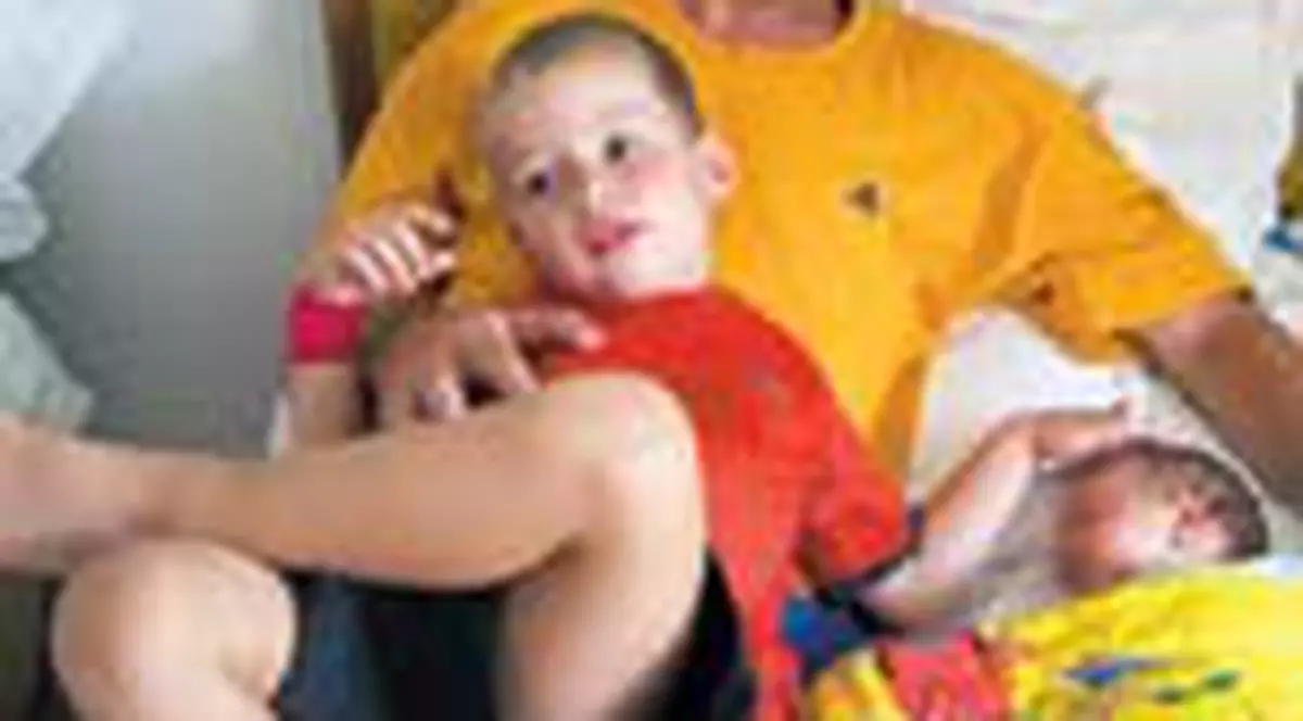 Sta acasa si creste copiii