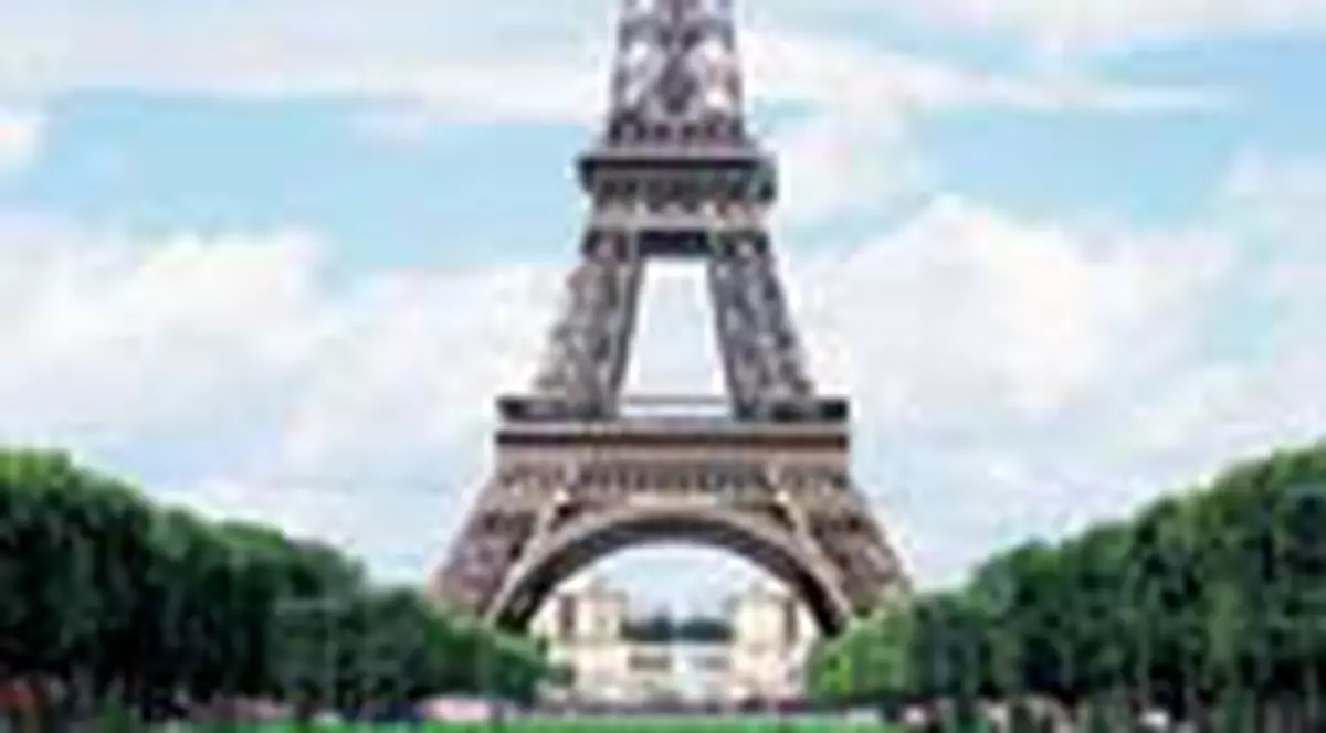 Turnul Eiffel, cel mai romantic loc din lume