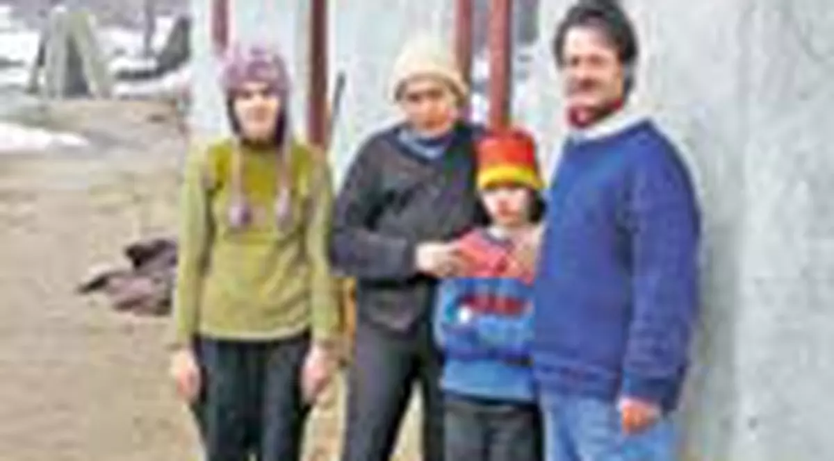 Becali le-a dat casa!