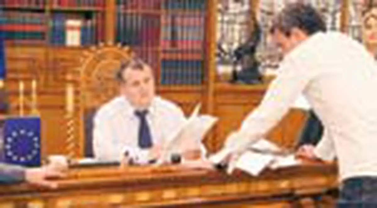 Florin Calinescu, la biroul lui Nicolae Ceausescu 