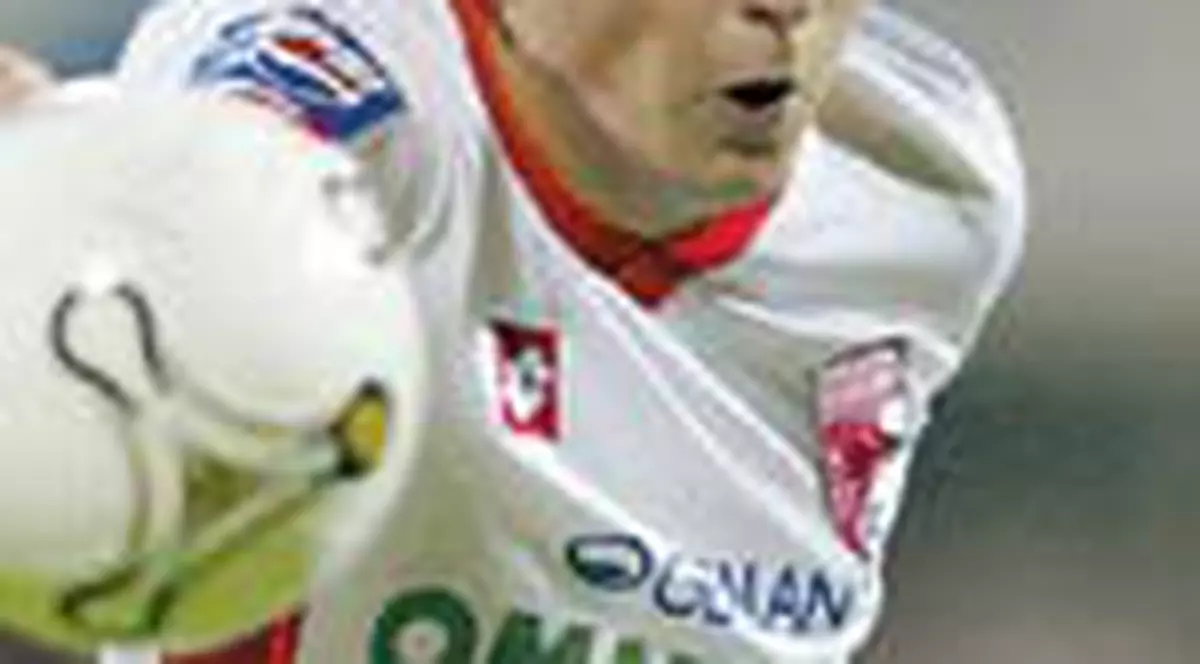 Ianis Zicu ii tine in viata pe 'caini'