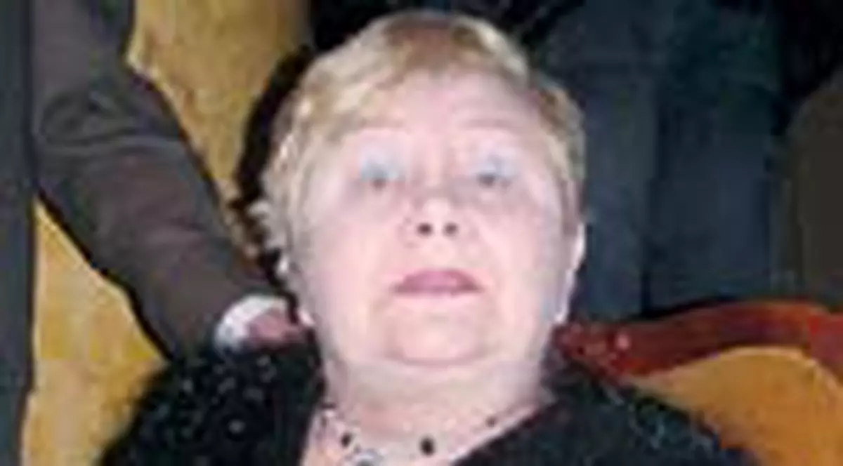 O actrita s-a sinucis din cauza facturii la intretinere