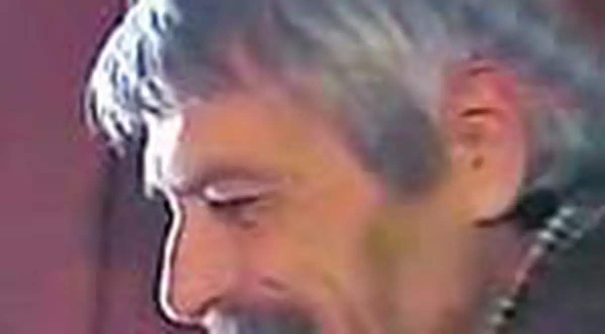 Tatal Ilenei Lazariuc se opereaza