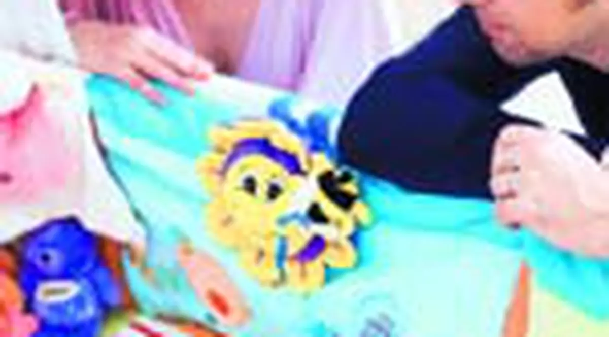 'Violeta nu plange mult, dar rade cu spor'