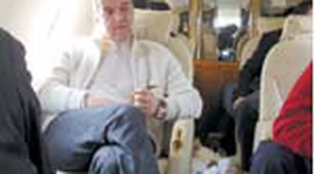 Becali isi cumpara avion de 50.000.000 euro