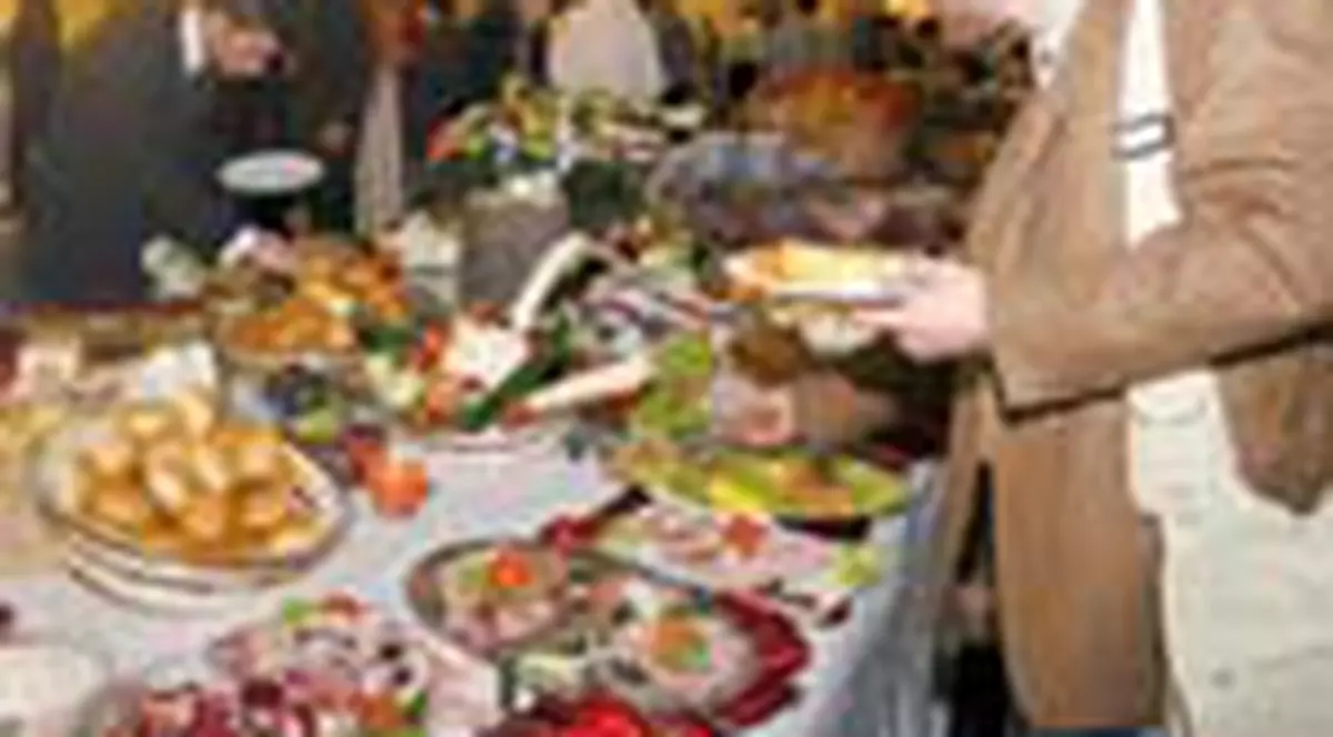 Risipa de mancare la summitul NATO