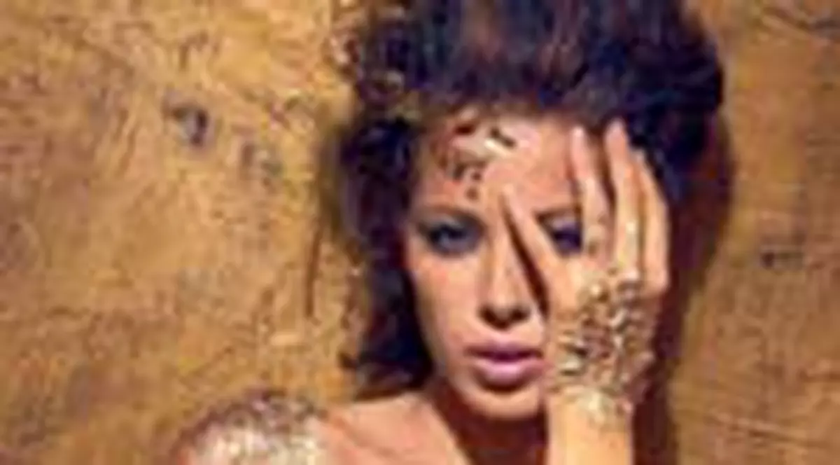 Aida Yespica va deveni mama