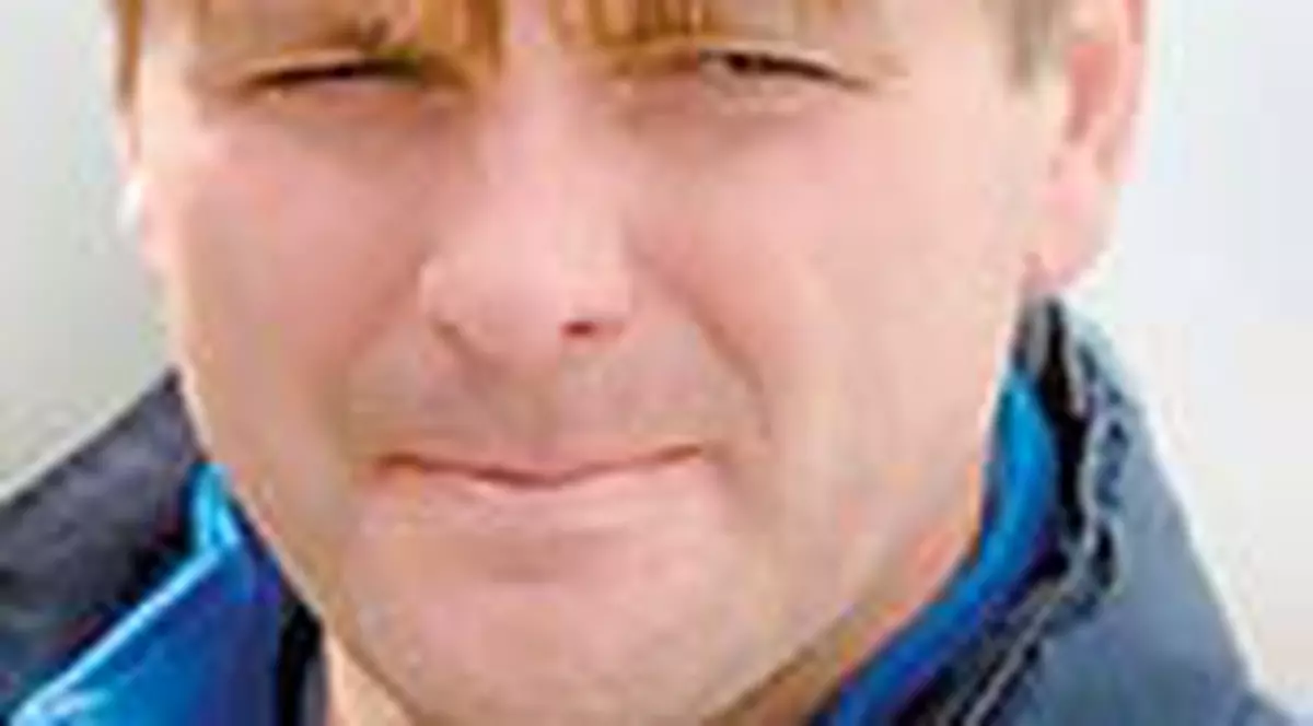 Uhrin jr. se insoara