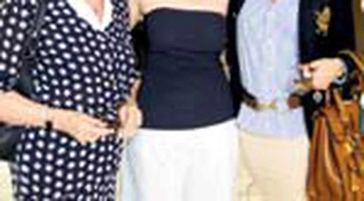 Andreea Marin si-a dus soacra la prezentarea de moda a lui Razvan Ciobanu