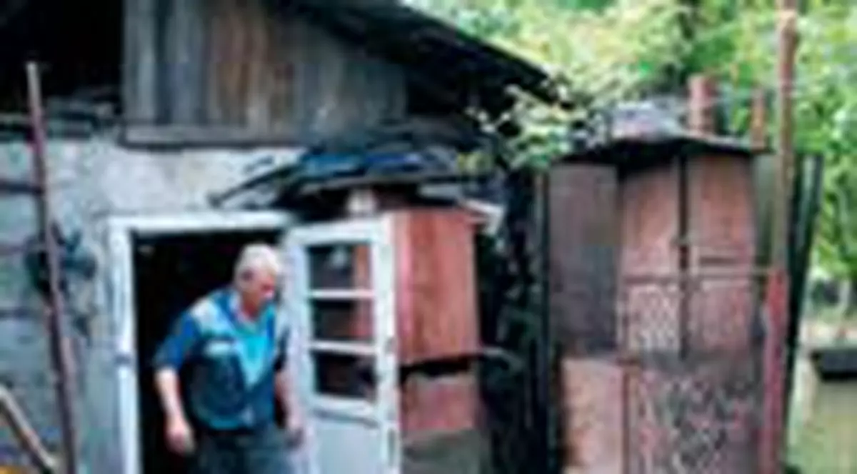 Au navalit apele peste ei!