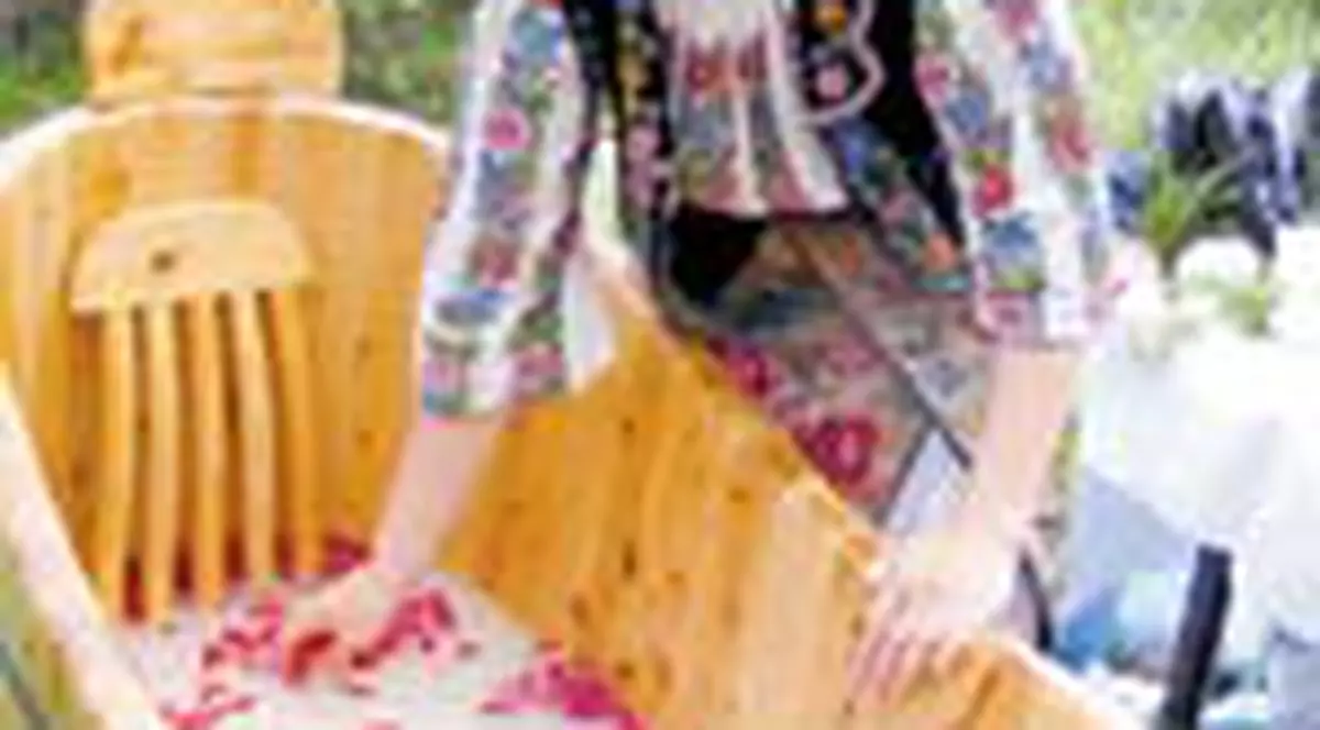 Bai in zer, lapte si miere pentru relaxare si piele fina