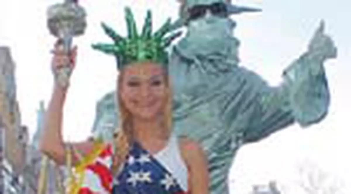 Andreea Antonescu vrea sa fie star in SUA