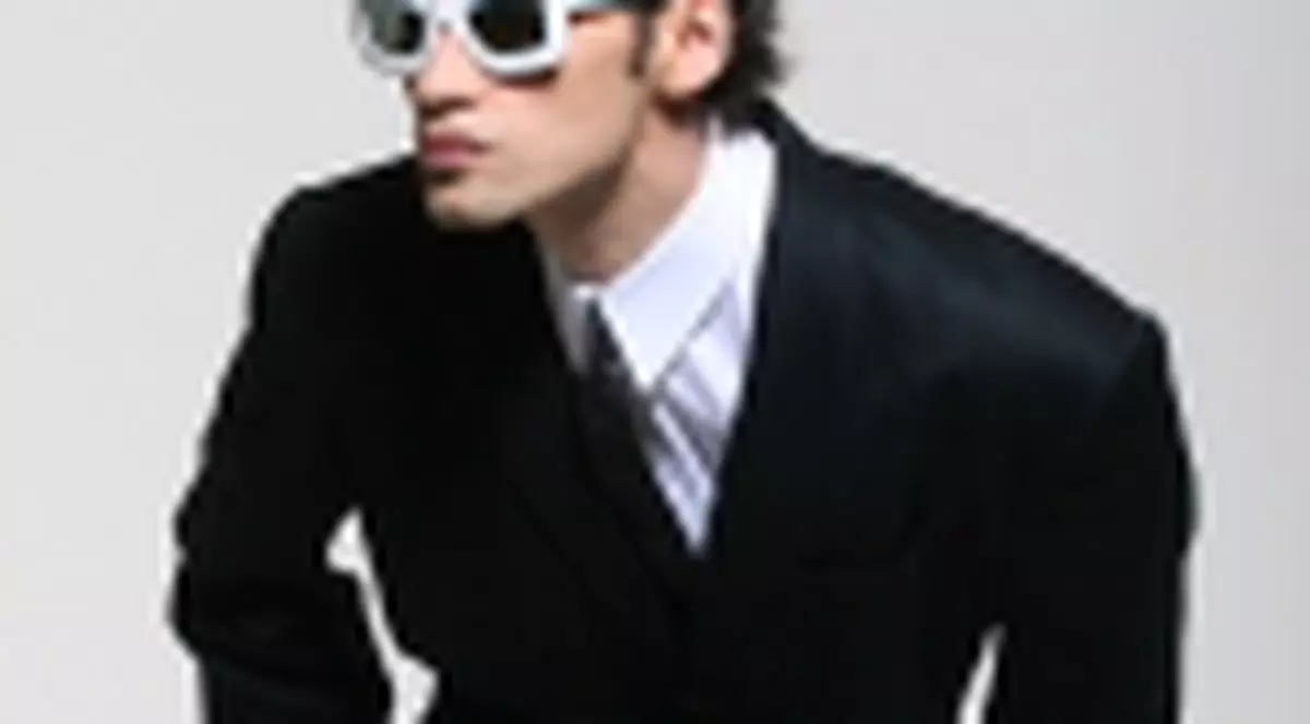 Dan Balan isi lanseaza al doilea videoclip astazi, la 'Happy Hour'