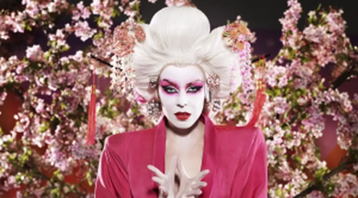 Mai putin de o saptamana pana la concertul Kylie!