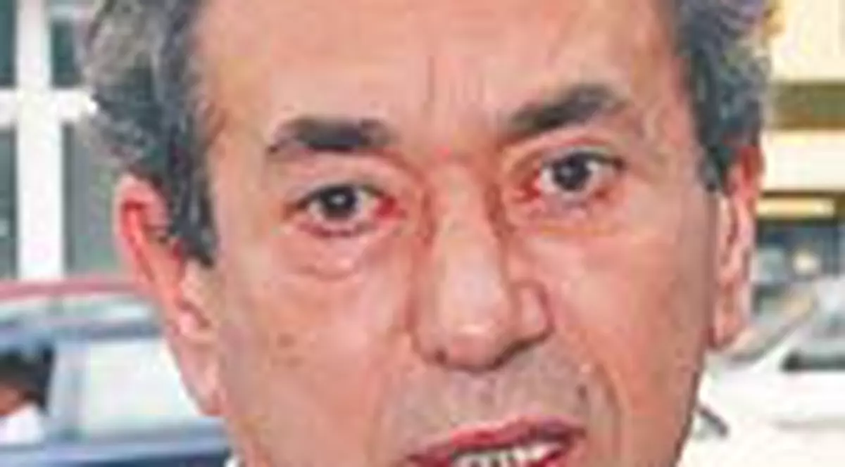 Nicolae Badea a cerut divort cu usile inchise