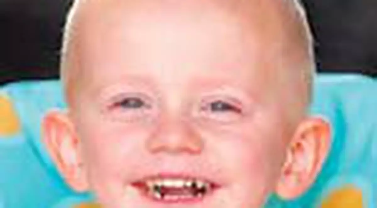 Un britanic de doi ani se hraneste numai cu iaurt