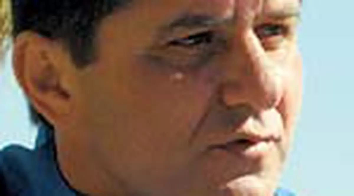 Tricoul lui Lacatus va fi scos la licitatie