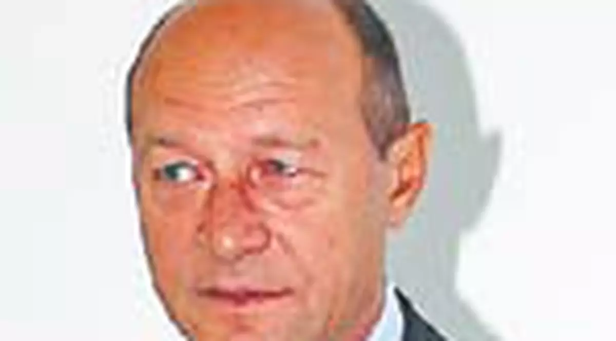 Basescu relanseaza relatiile cu Rusia, cu ajutorul timbrelor