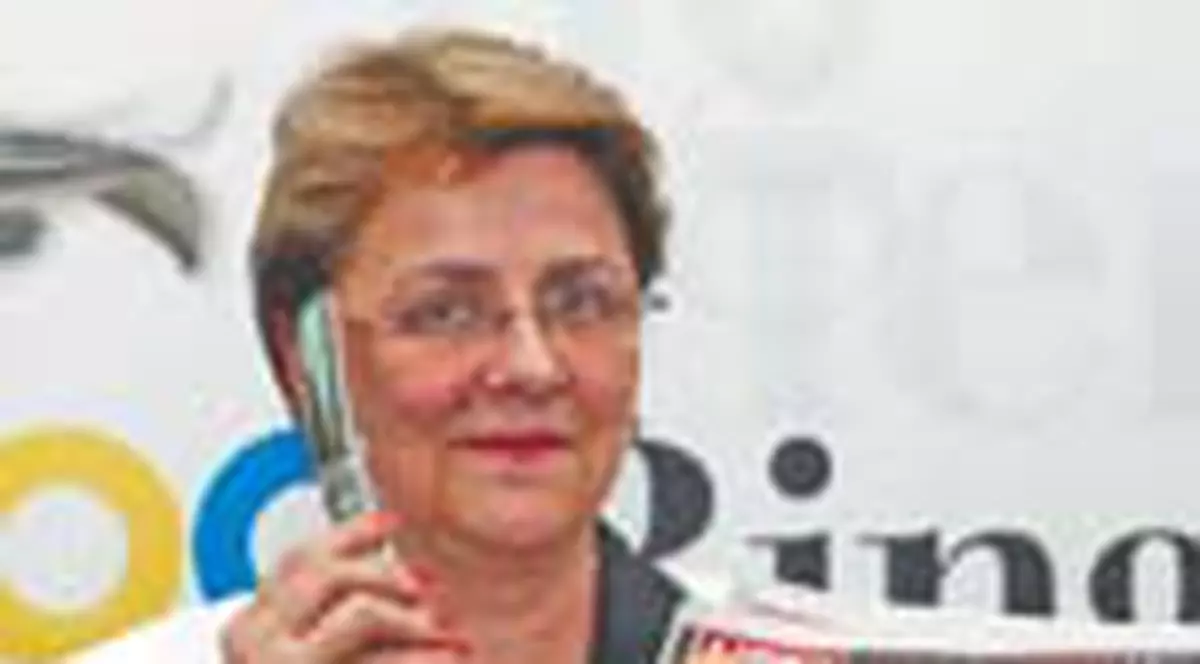 Un inspector antidrog ne-a luat un mobil