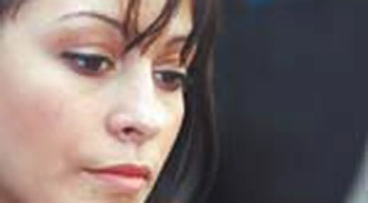 Catalina Ponor, jefuita de hotii de carduri