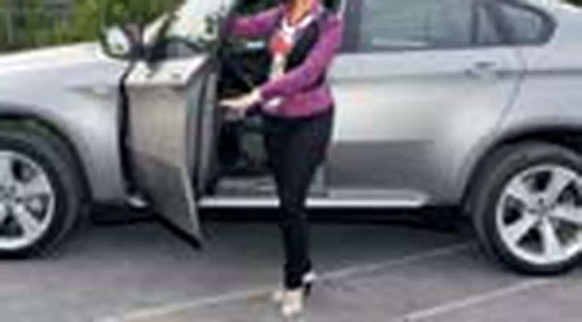 Masina de 60.000 euro