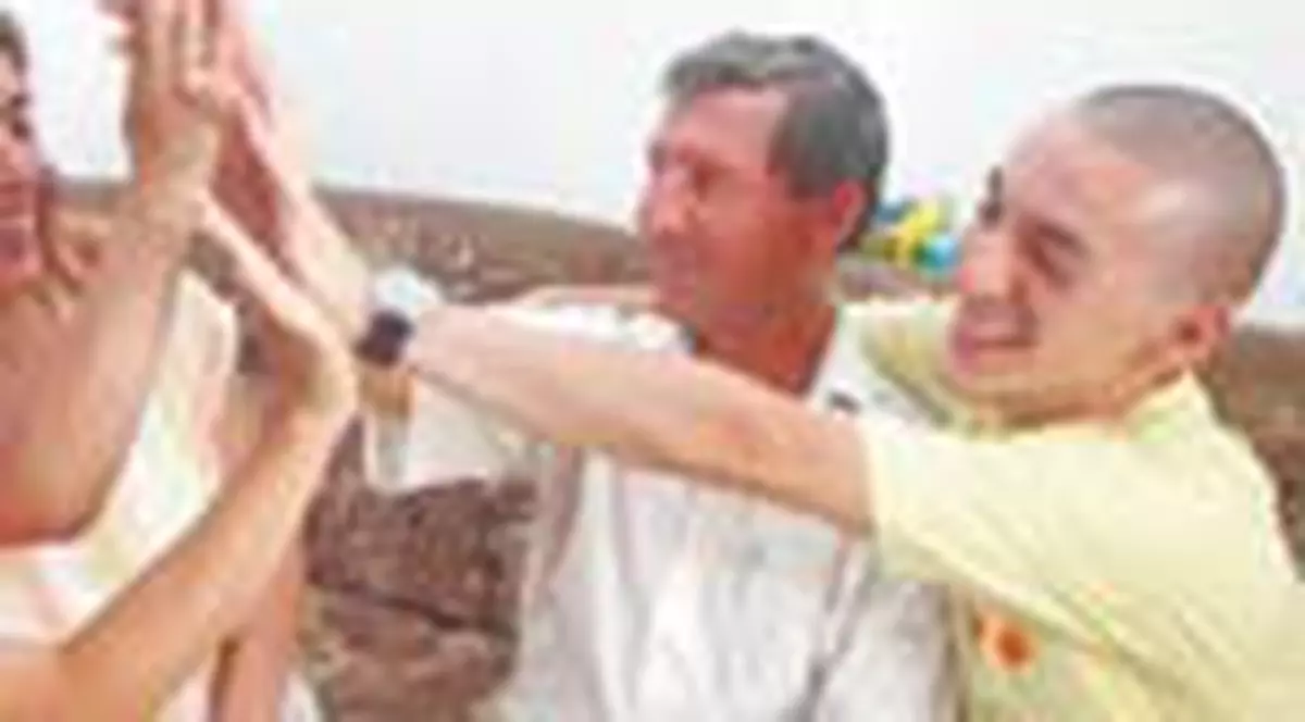 'Sotia mi-a purtat noroc'