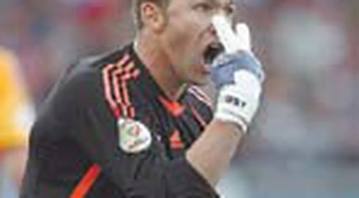 Lobont: 'E bine ca depindem numai de noi'