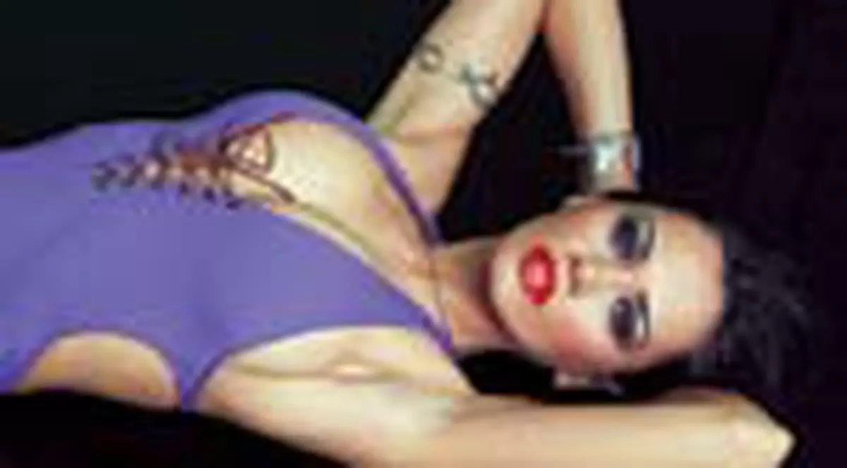 Oana Zavoranu baga 300.000 euro in renovarea casei