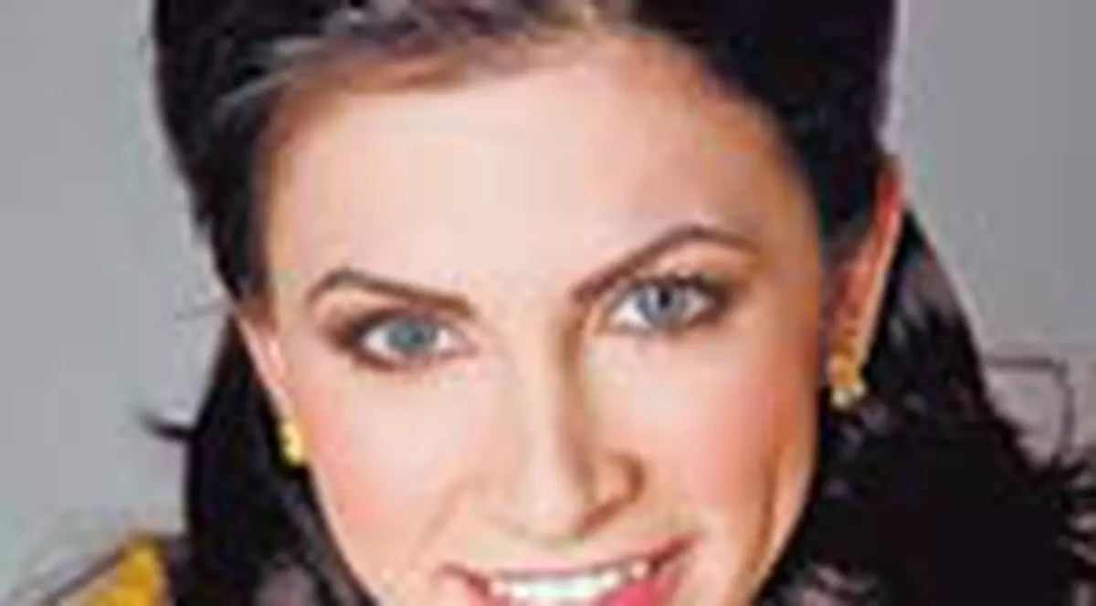 Oana Frigescu e specialista in pui cu legume la cuptor