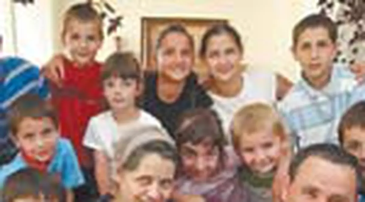 O romanca, 'supermama' in Canada