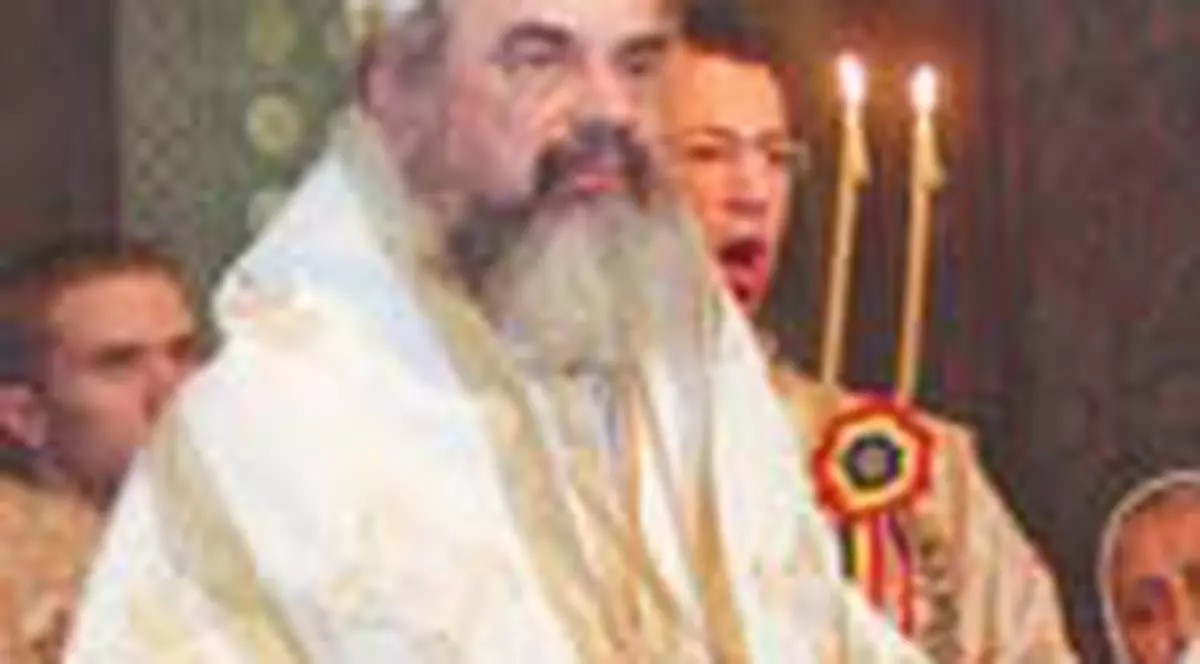 Iata hainele oficiale ale Patriarhului