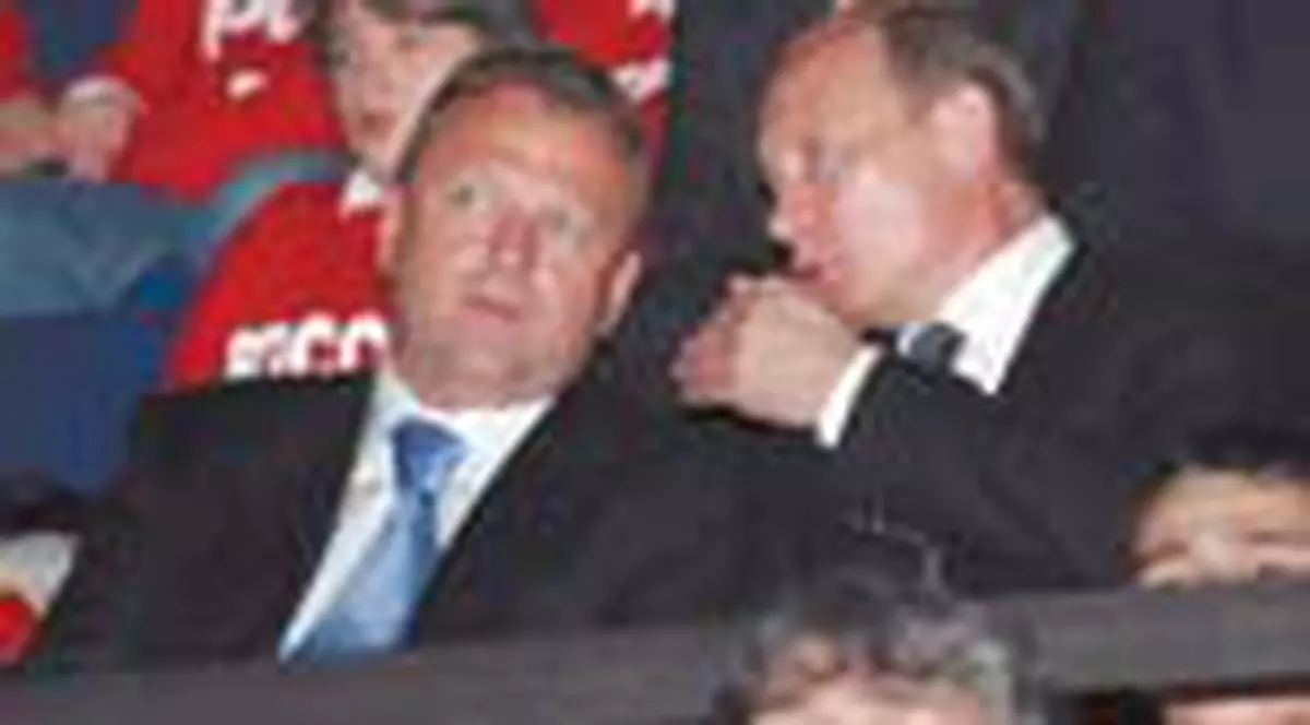 Prieten cu cel mai puternic om din lume