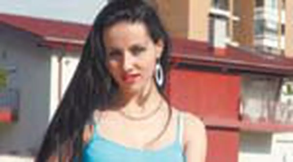 Barbatii se bat pe Magda lu' Tolea