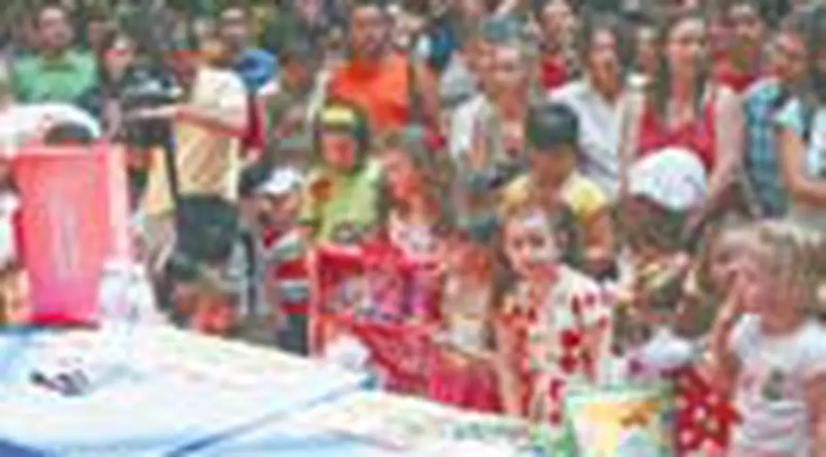 Buluceala de copii la papusa Cleopatra