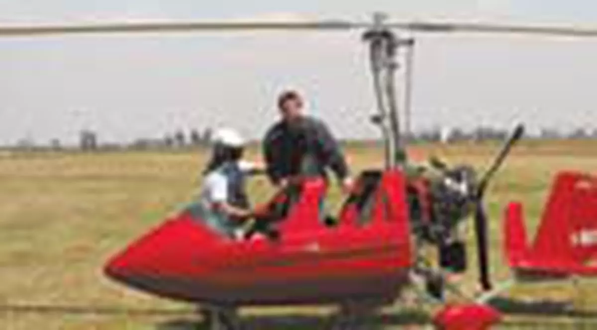 S-a dat cu elicopterul decapotabil