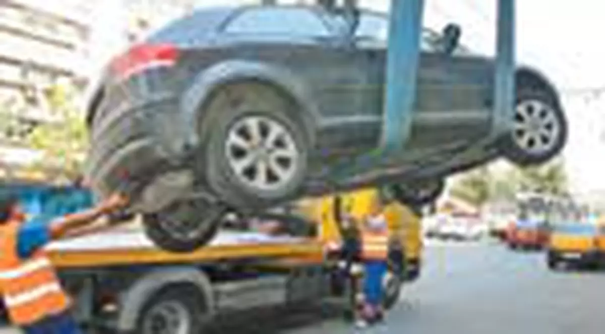 De azi, parcarea ilegala in sectorul 2 se plateste scump 