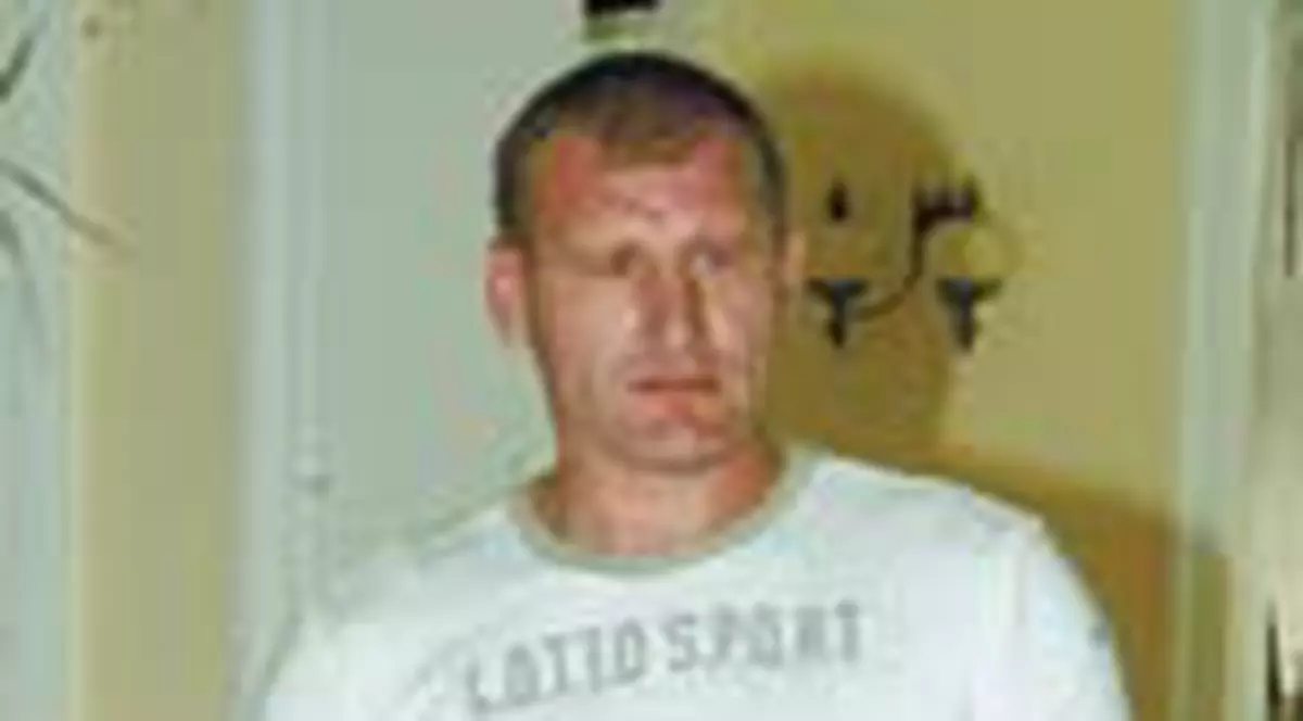 'Magda fura bani din casa'