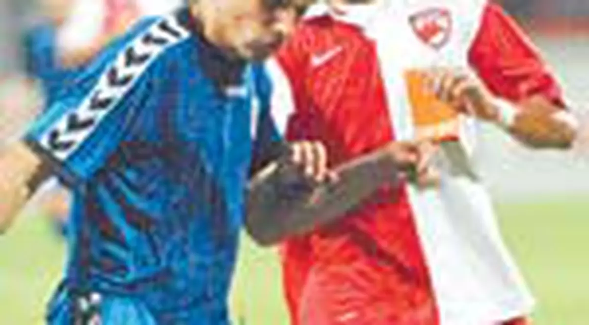 Dinamo, victorie la pas