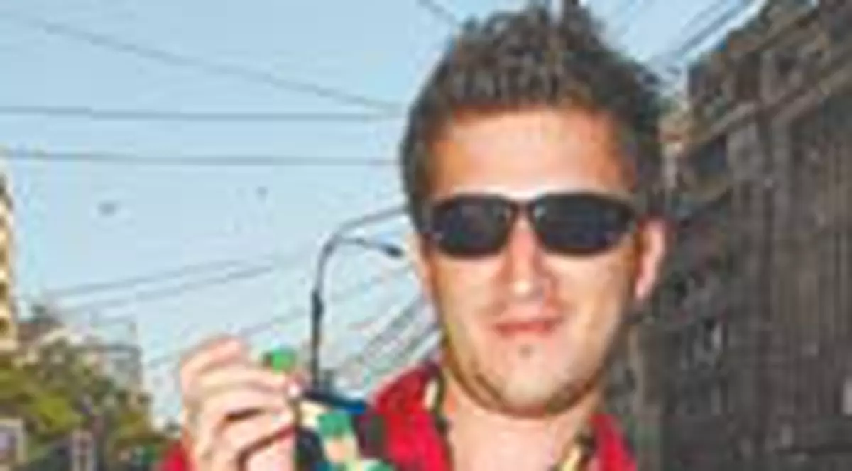 Cu ce suvenir ai venit din vacanta?