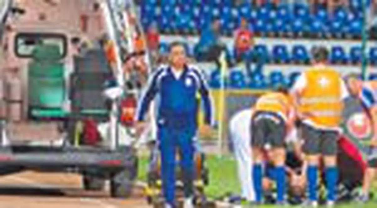 Il da in judecata pe Piti jr