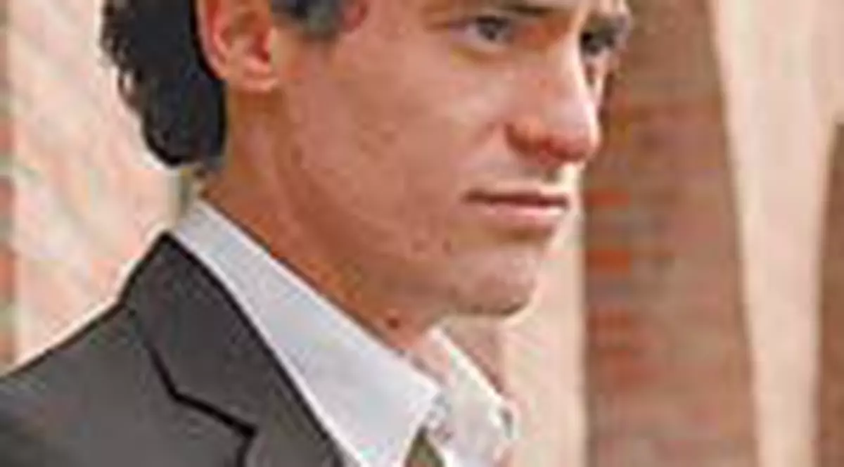 'Fratele meu este fiu unic'