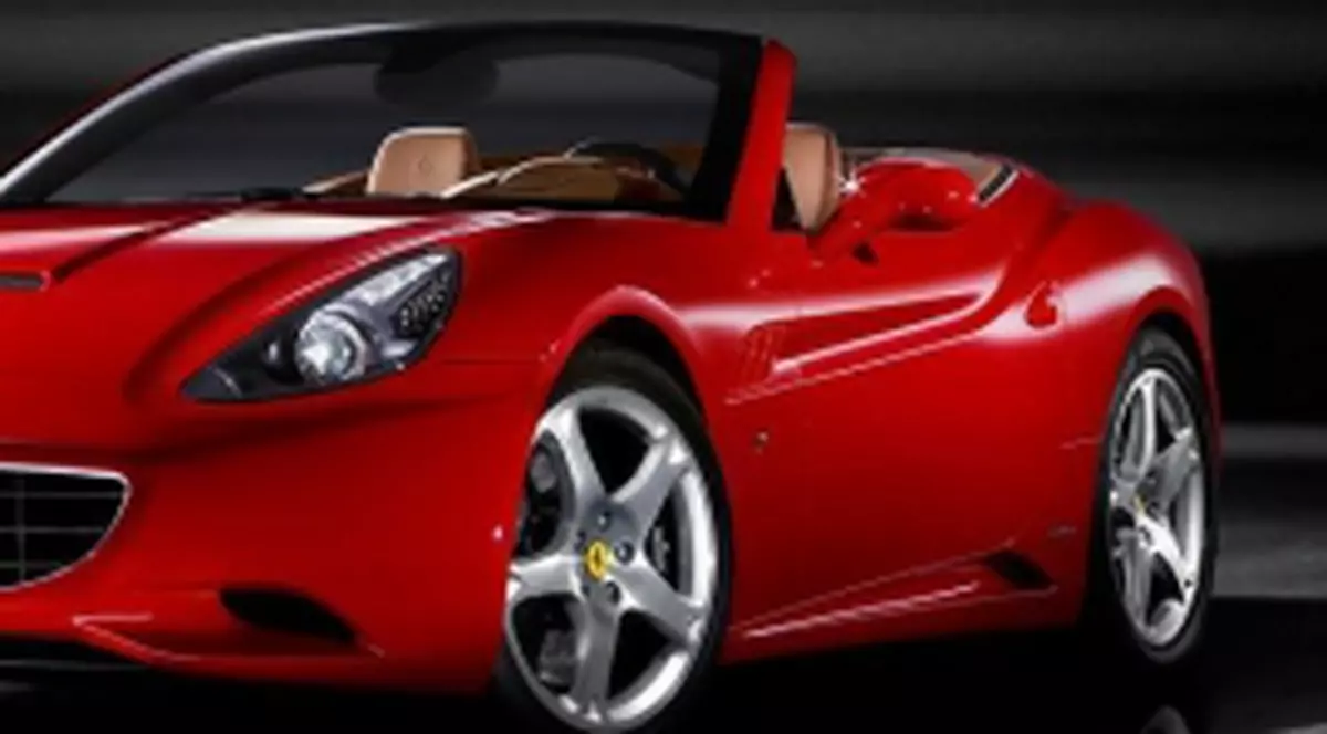 Primul Ferrari California a fost vândut pentru 520.000 $ 